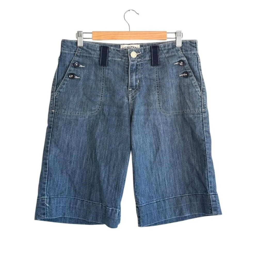 Levi's Denim Bermuda Shorts in Medium Blue